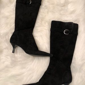 Bandolino size 6.5. Black suede boots